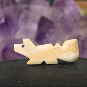 Hand Carved Fox Bone Bead Native American Style Miniature Fetish Animal VTG .9"